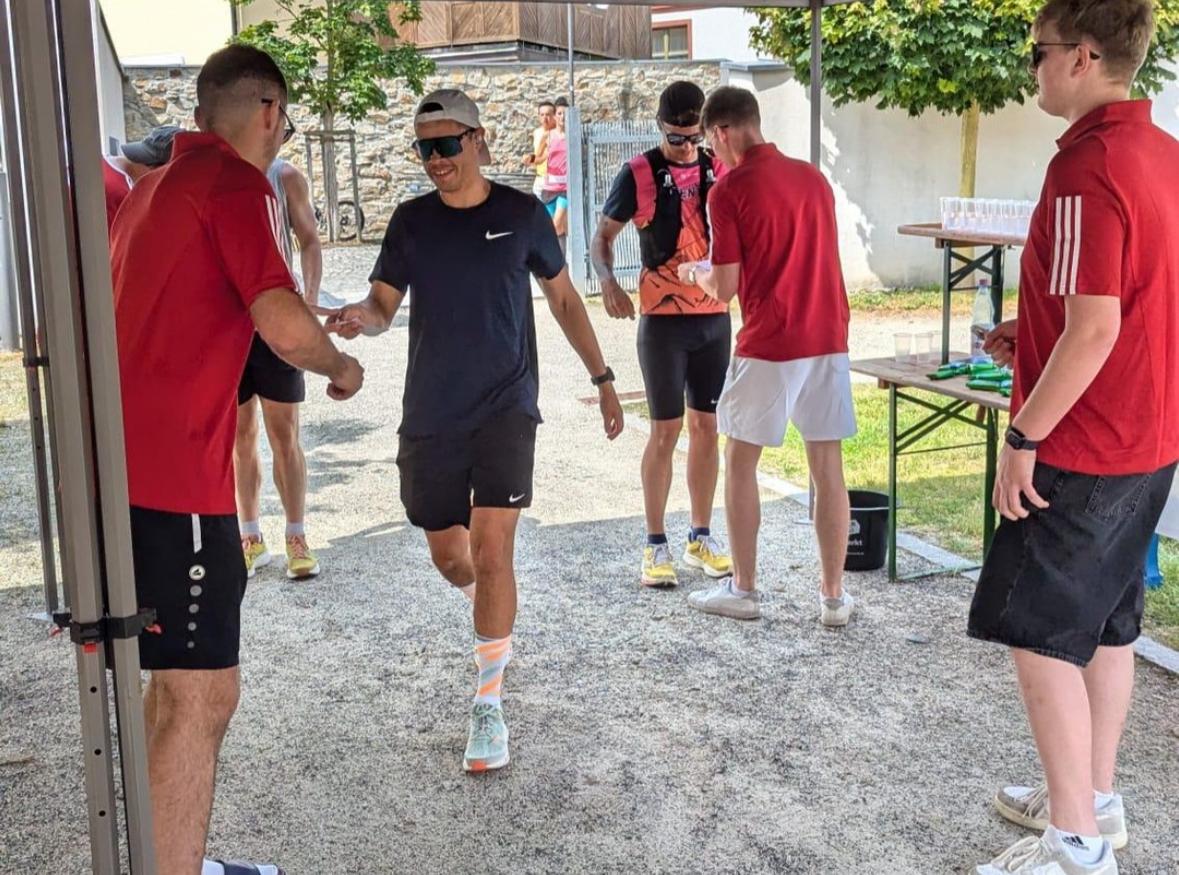Start des Benefizlaufs 2024